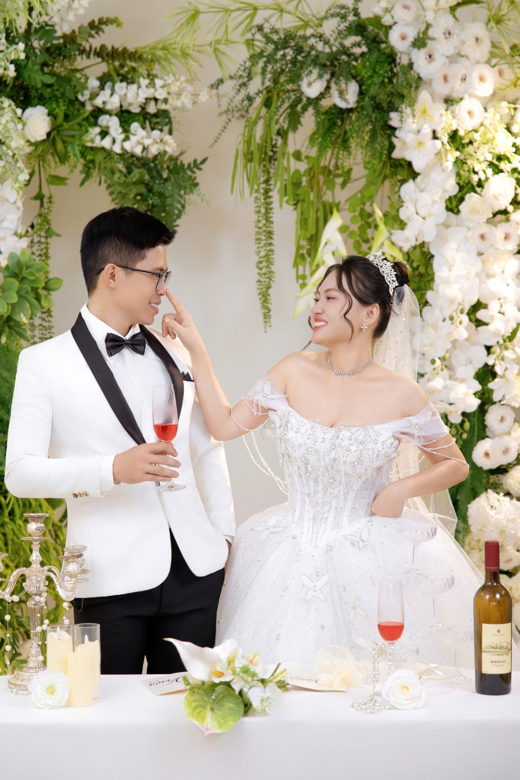 Khoảnh khắc cưới của Nhật và Linh